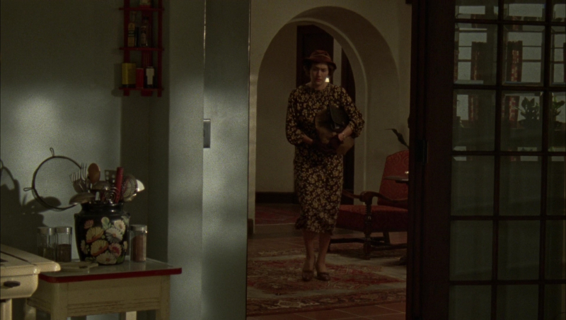 mildred_pierce_episode_1_2823729.jpg