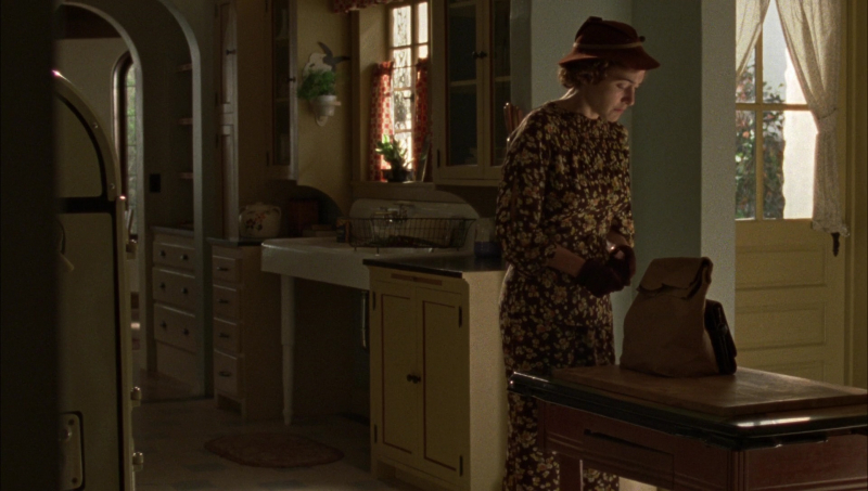 mildred_pierce_episode_1_2824129.jpg