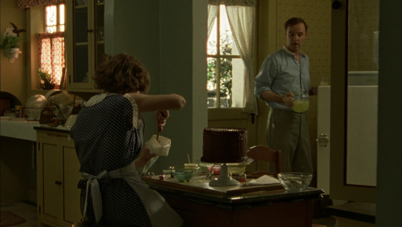 mildred_pierce_episode_1_282429.jpg