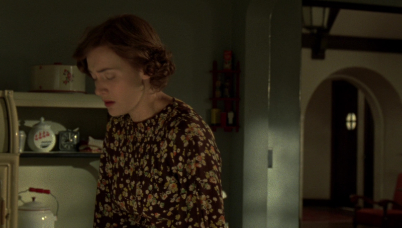 mildred_pierce_episode_1_2824529.jpg
