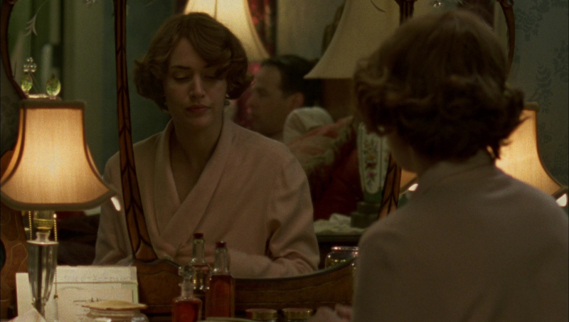 mildred_pierce_episode_1_2841429.jpg