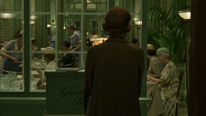 mildred_pierce_episode_1_2850529.jpg