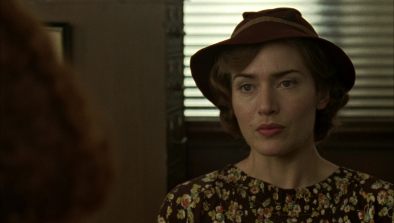 mildred_pierce_episode_1_2854829.jpg