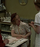 mildred_pierce_episode_1_2875029.jpg