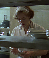 mildred_pierce_episode_1_2876229.jpg