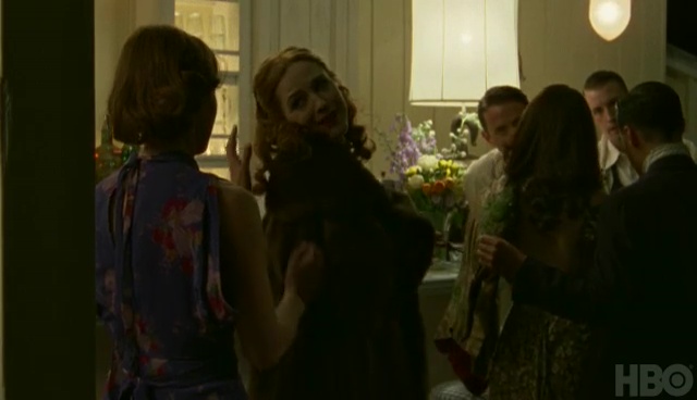 mildred_pierce_making_of_mildred_pierce_2835829.jpg