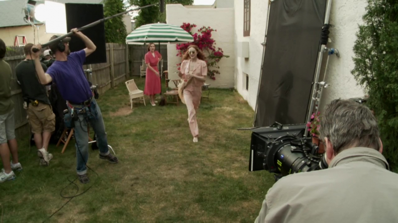 mildred_pierce_an_invitation_to_the_set_2810029.jpg