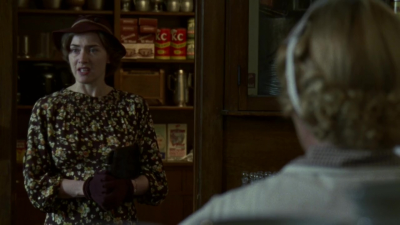 mildred_pierce_mildred_and_class_struggle_281229.jpg