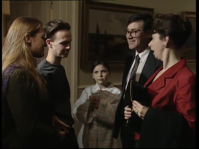 casualty_1993_clip_1_283929.jpg