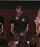 Filename=wonder_wheel_blu_ray_the_cast_and_crew_discuss_making_wonder_wheel_2811629.jpg
Filesize=501KiB
Dimensions=1920x1088
Date added=Dec 11, 2020 wonder_wheel_blu_ray_the_cast_and_crew_discuss_making_wonder_wheel_2811629.jpg