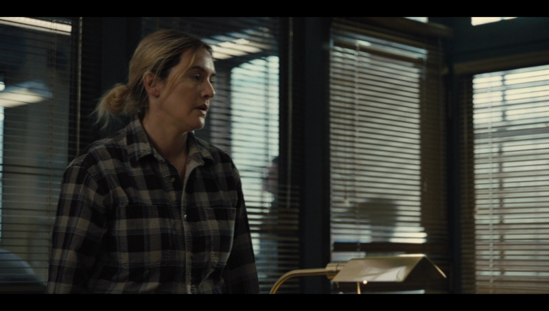 mare_of_easttown_episode_1_2810229.jpg