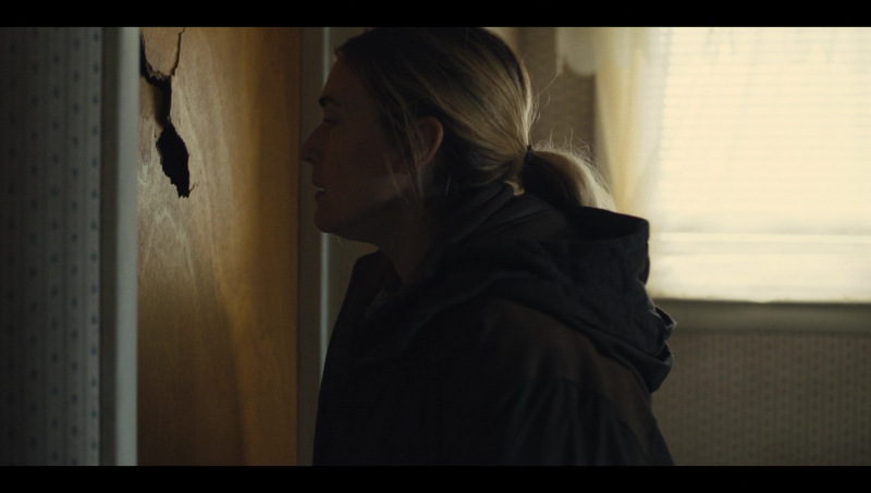mare_of_easttown_episode_1_2821329.jpg