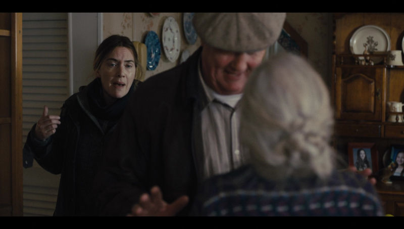 mare_of_easttown_episode_1_287129.jpg