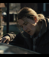 mare_of_easttown_episode_1_2828429.jpg