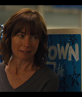 mare_of_easttown_episode_1_2846029.jpg