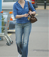 Filename=candids_2002_6_28929.jpg
Filesize=2094KiB
Dimensions=1702x3000
Date added=Apr 23, 2022 candids_2002_6_28929.jpg